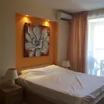 In Life Complex - 1 Bedroom And *