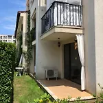 In Life Complex - 1 Bedroom And Apartment *