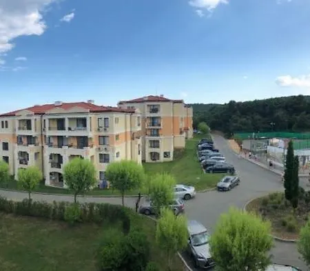 In Life Complex - 1 Bedroom And