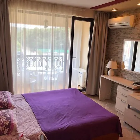 In Life Complex - 1 Bedroom And